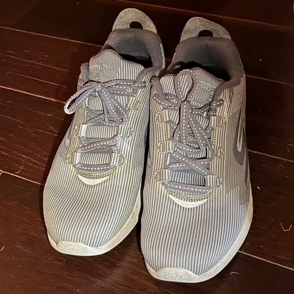 Used Skechers Men's GOrun 5 - GOTherm 360 Warm Running Sneakers Size 8.5 - Picture 16 of 16